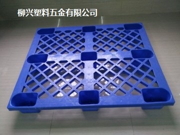 塑料卡板箱厂家教您如何去购买好的塑料卡板?-