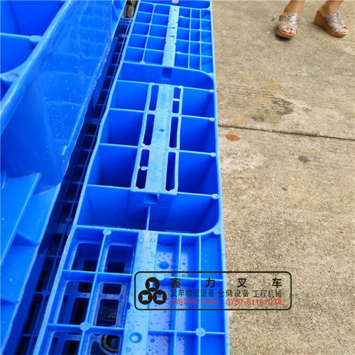 全新塑料托盘垫仓板 九脚叉车托盘的现代化仓储解决方案